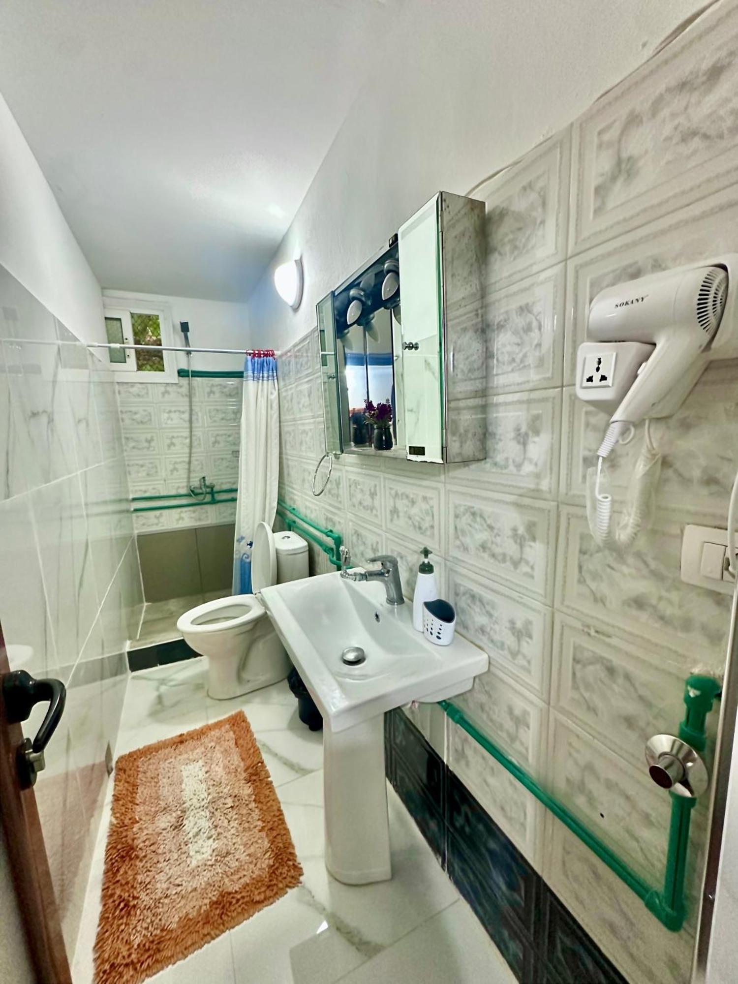 Grandpas House Hotel Gjirokaster Ngoại thất bức ảnh