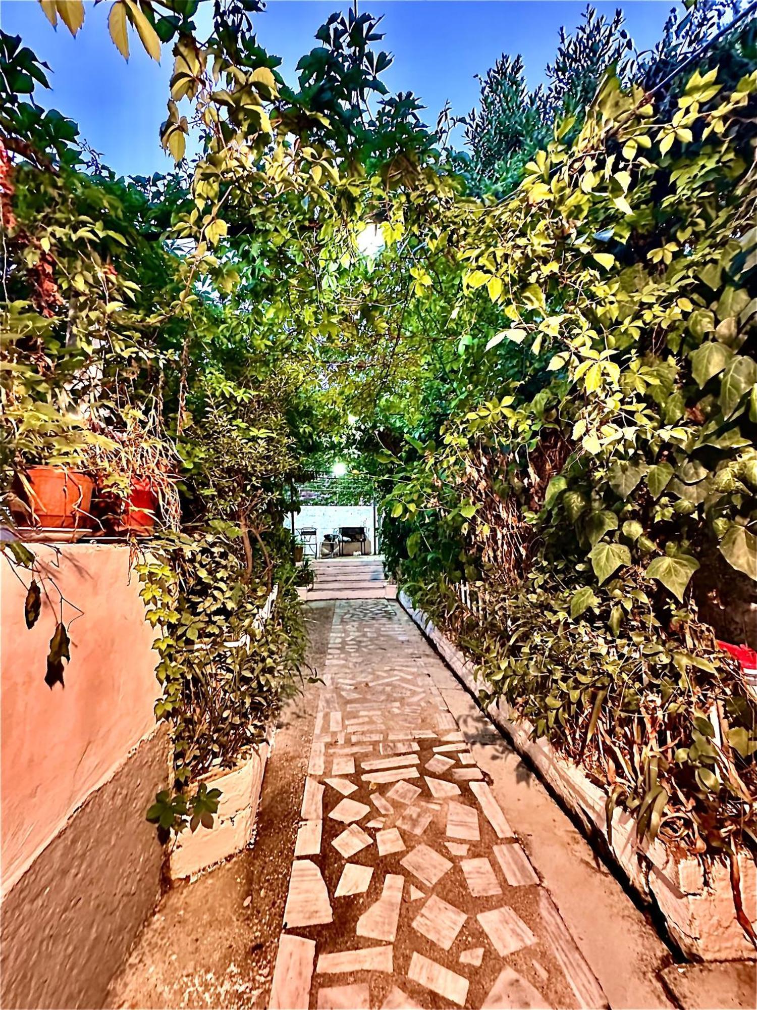 Grandpas House Hotel Gjirokaster Ngoại thất bức ảnh