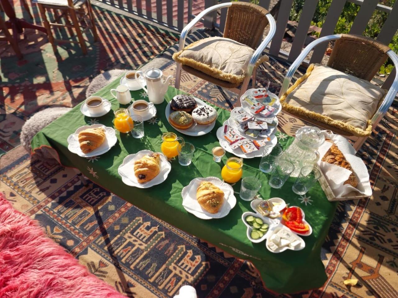 Grandpas House Hotel Gjirokaster Ngoại thất bức ảnh